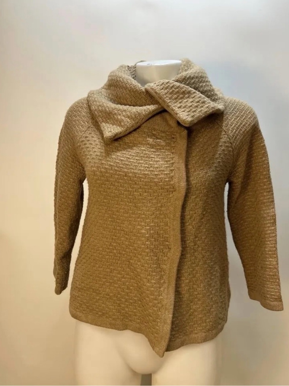 Banana Republic Merino Wool Cute Cowl Neck Sweater